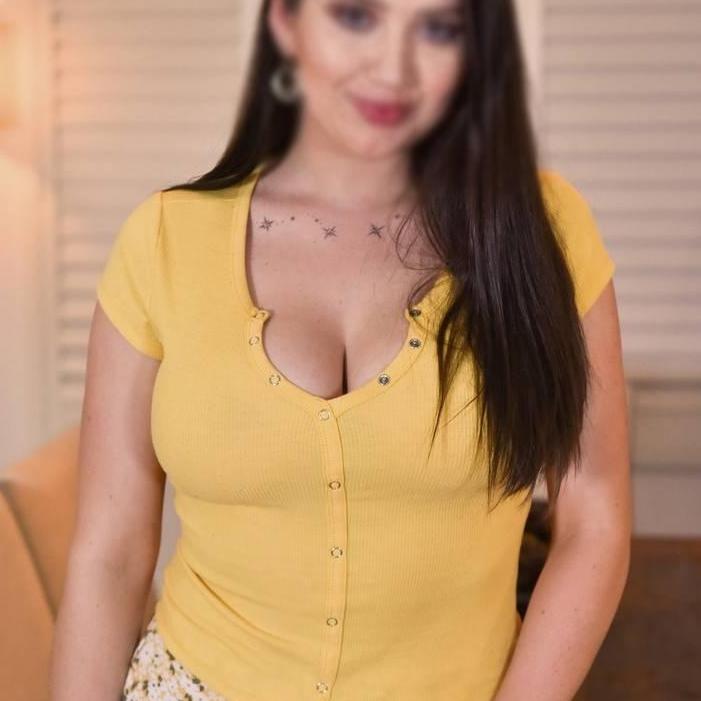 9667332769 Escorts Service Hyderabad  ☞⁶⁹☜ Manikonda Call Girl Sinu Sharma